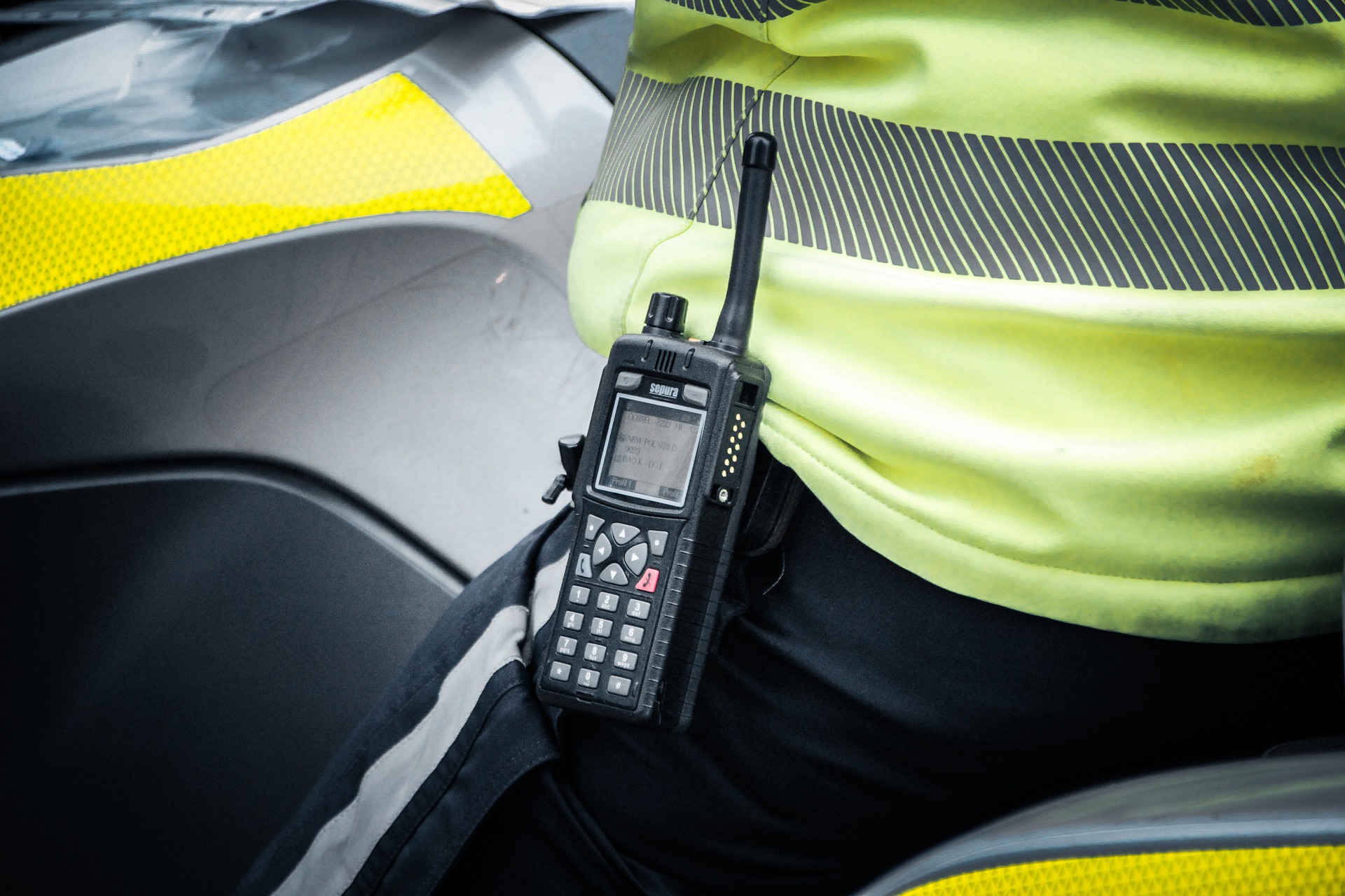 cop-7785225_1920